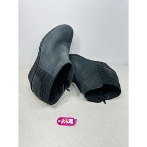 Merrell Women's Tremblant Wedge Waterproof Boots Black Leather Size 8M